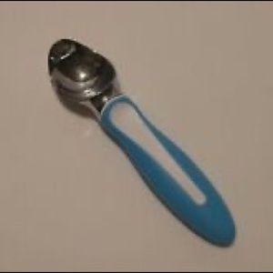 Tupperware Icecream Scoop NEW